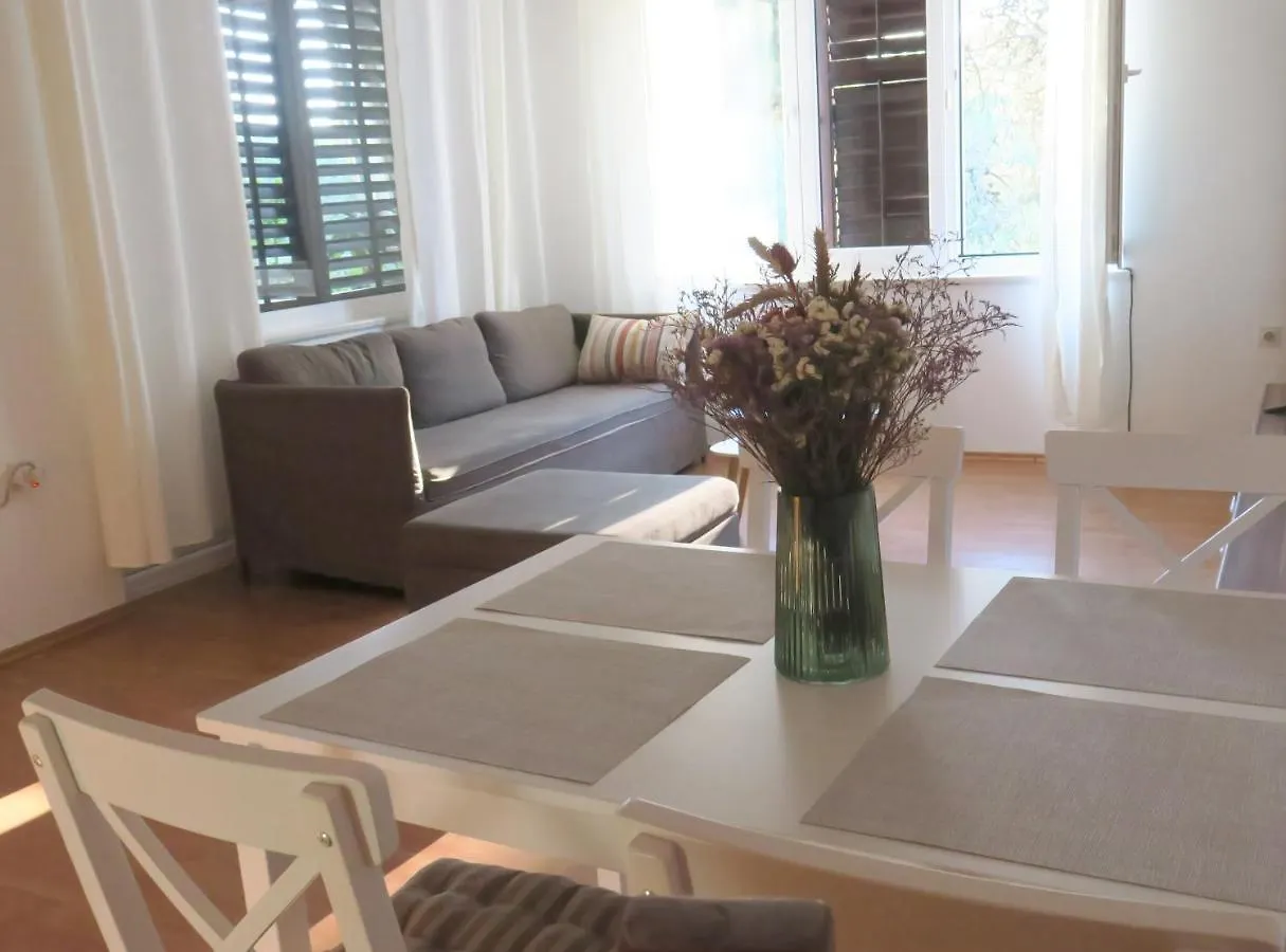Apartament Elda Pula